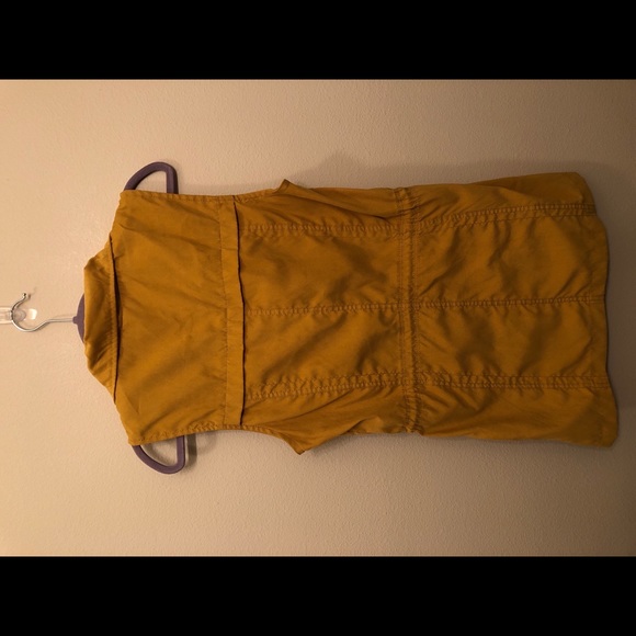 Vest - Picture 2 of 2